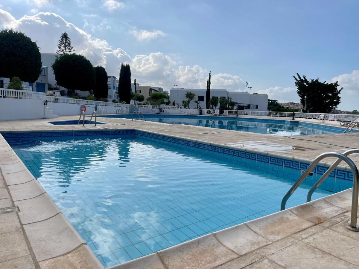 Ikaria Village Apt 201 Paphos Buitenkant foto